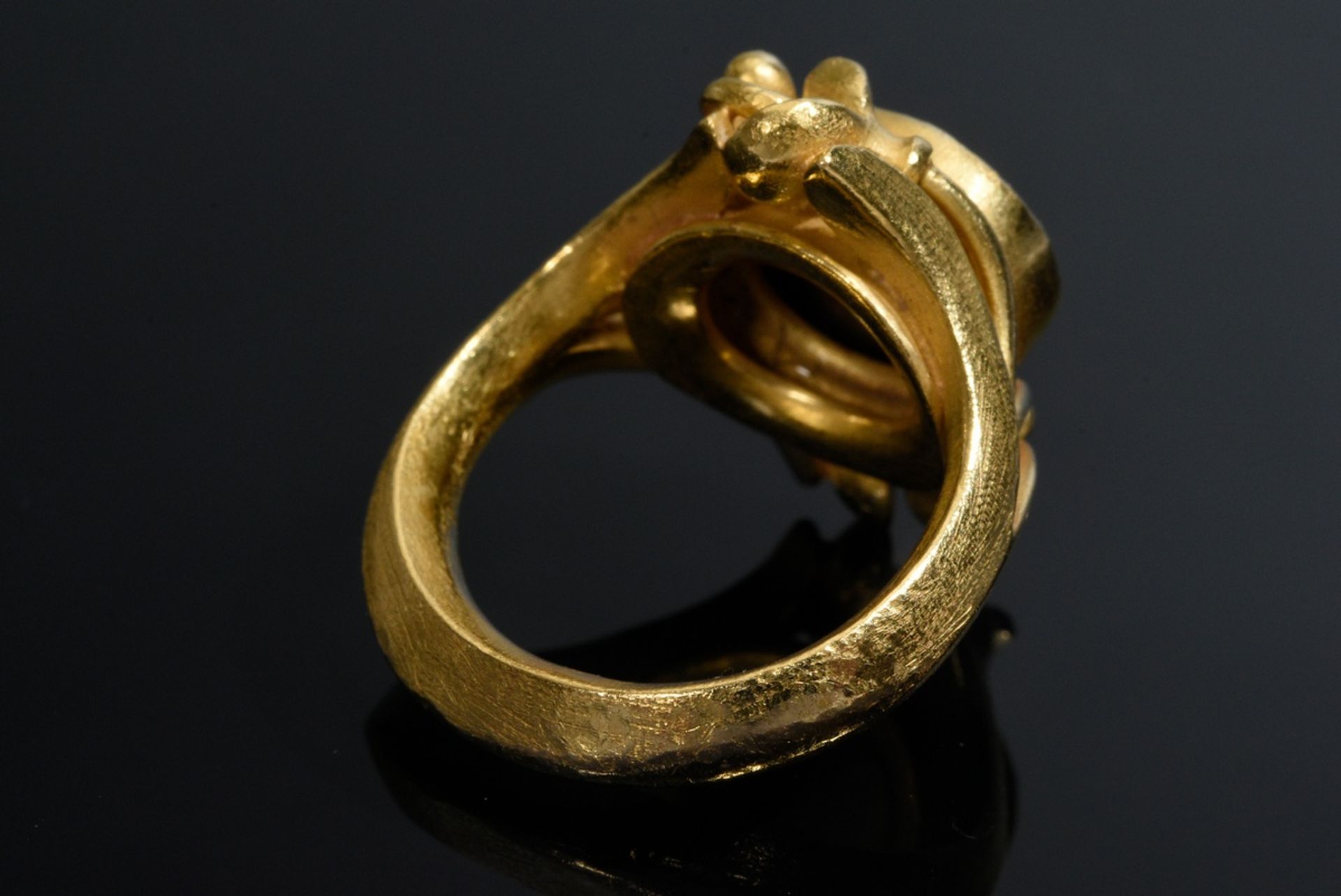 Gelbgold 917 Ring mit Chalcedon Intaglio "Liegender Luchs" (Rom, ca. 2. Jhd. n. Chr.), Wolfgang Sko - Bild 3 aus 3