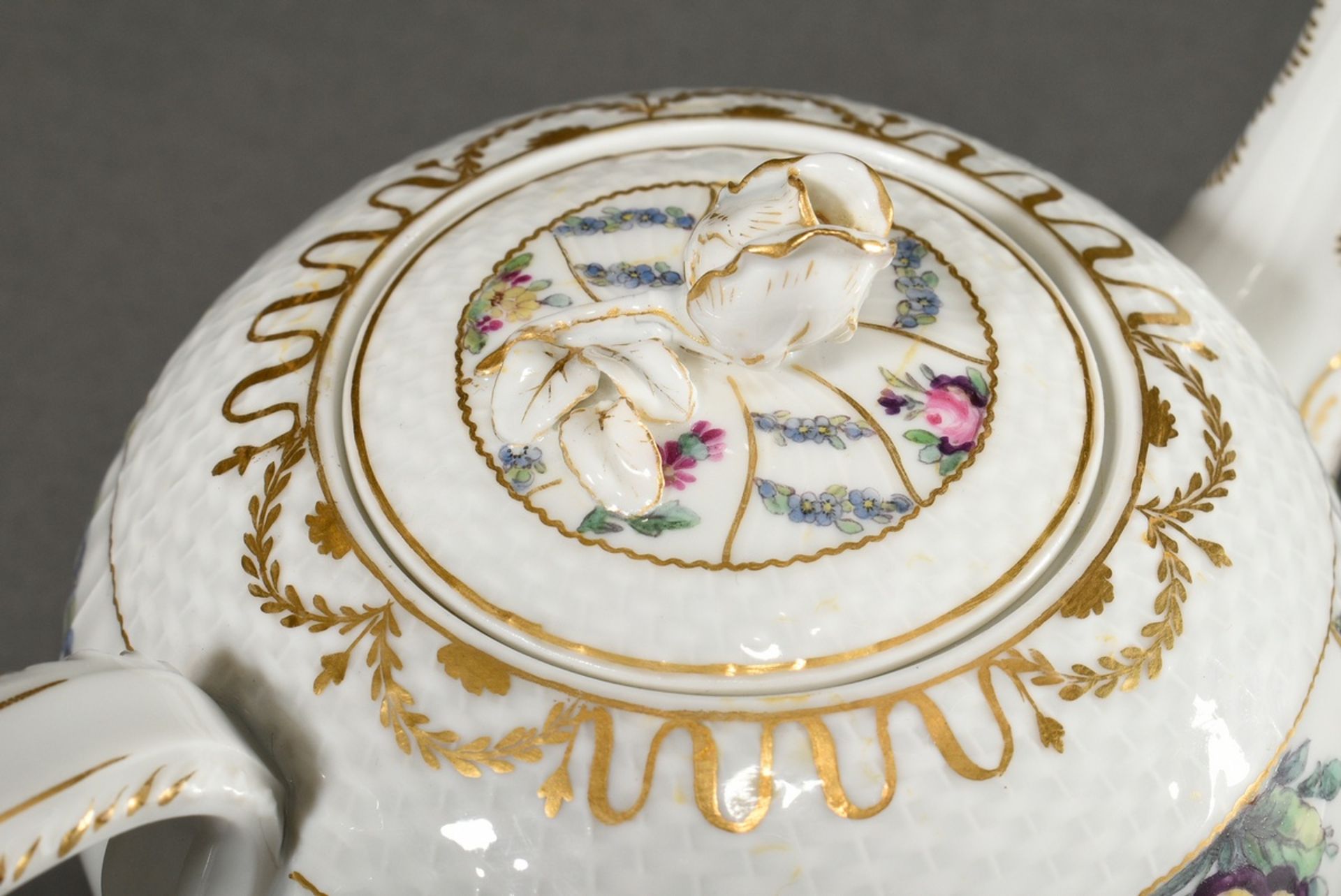 Royal Copenhagen teapot in new ozier relief with polychrome floral festoons and bouquets, gold deco - Image 4 of 7