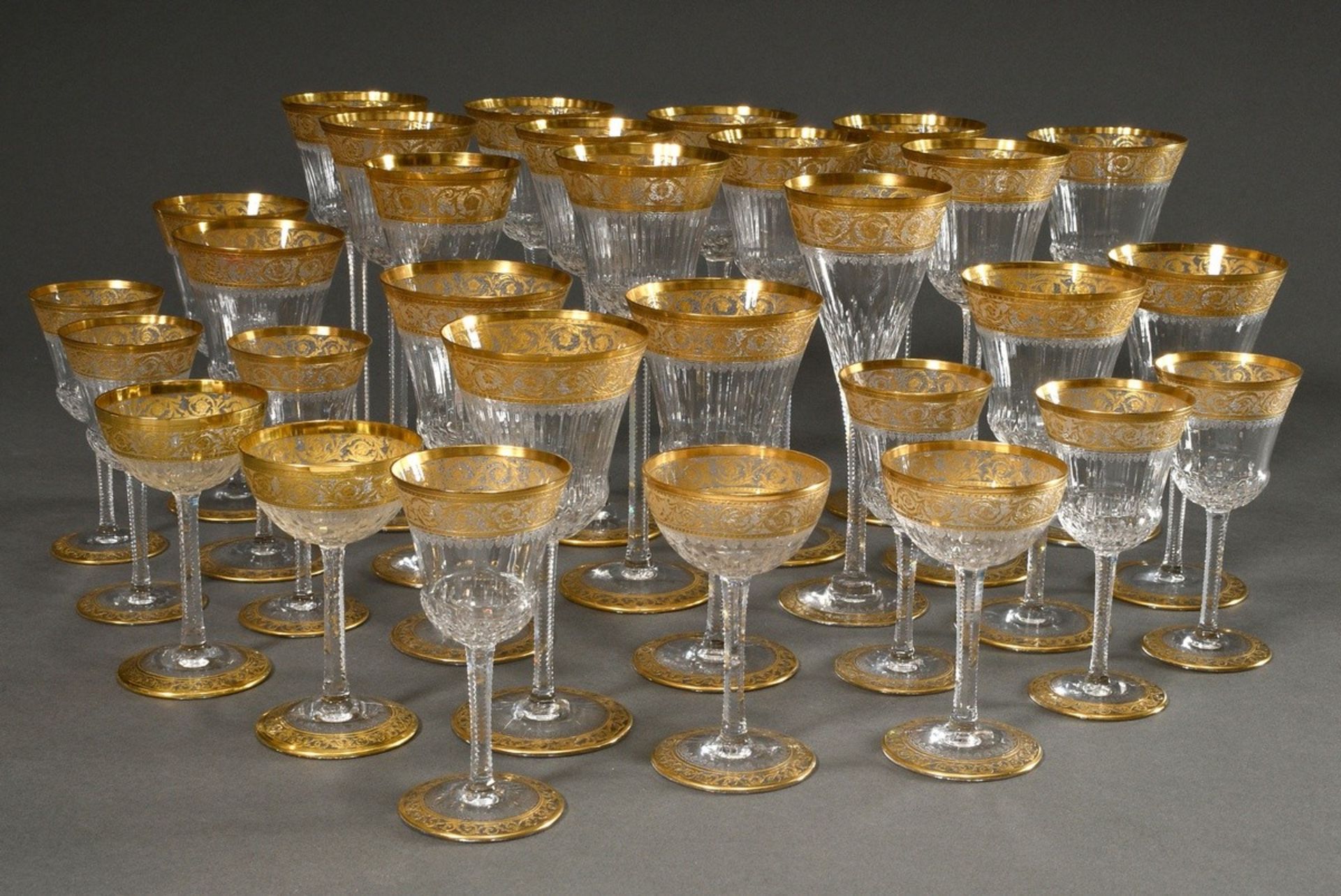 30 Saint Louis Christalerie "Thistle" Gläser: 10 Rotwein (H. 20,3cm), 7 Weißwein (H. 16,5cm), 2 Sek - Bild 2 aus 6