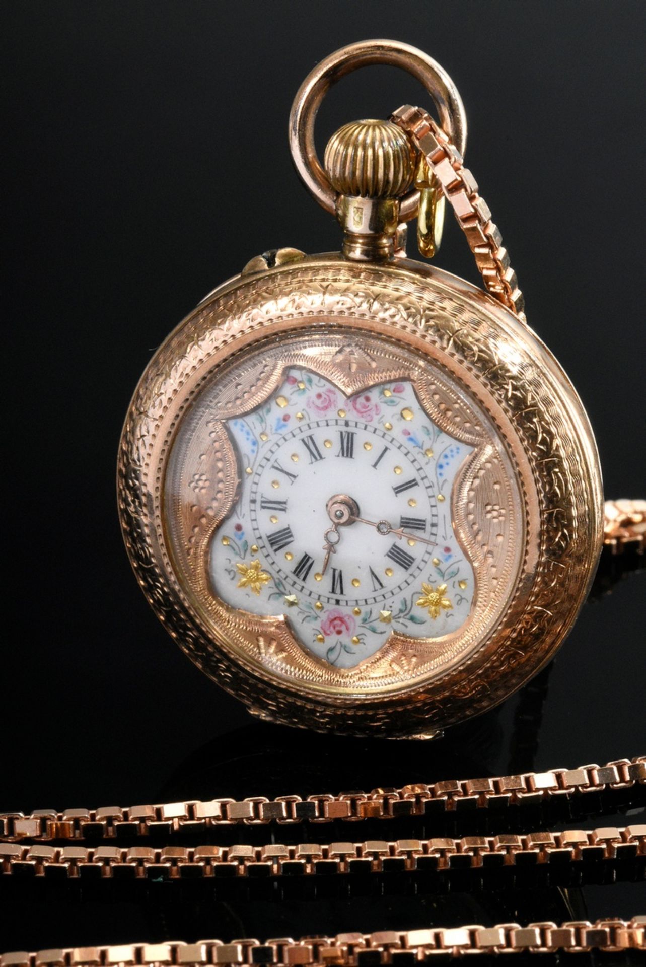 Red gold 585 ladies' savonette, cylinder movement, enamel dial with flowers and Roman numerals (24.