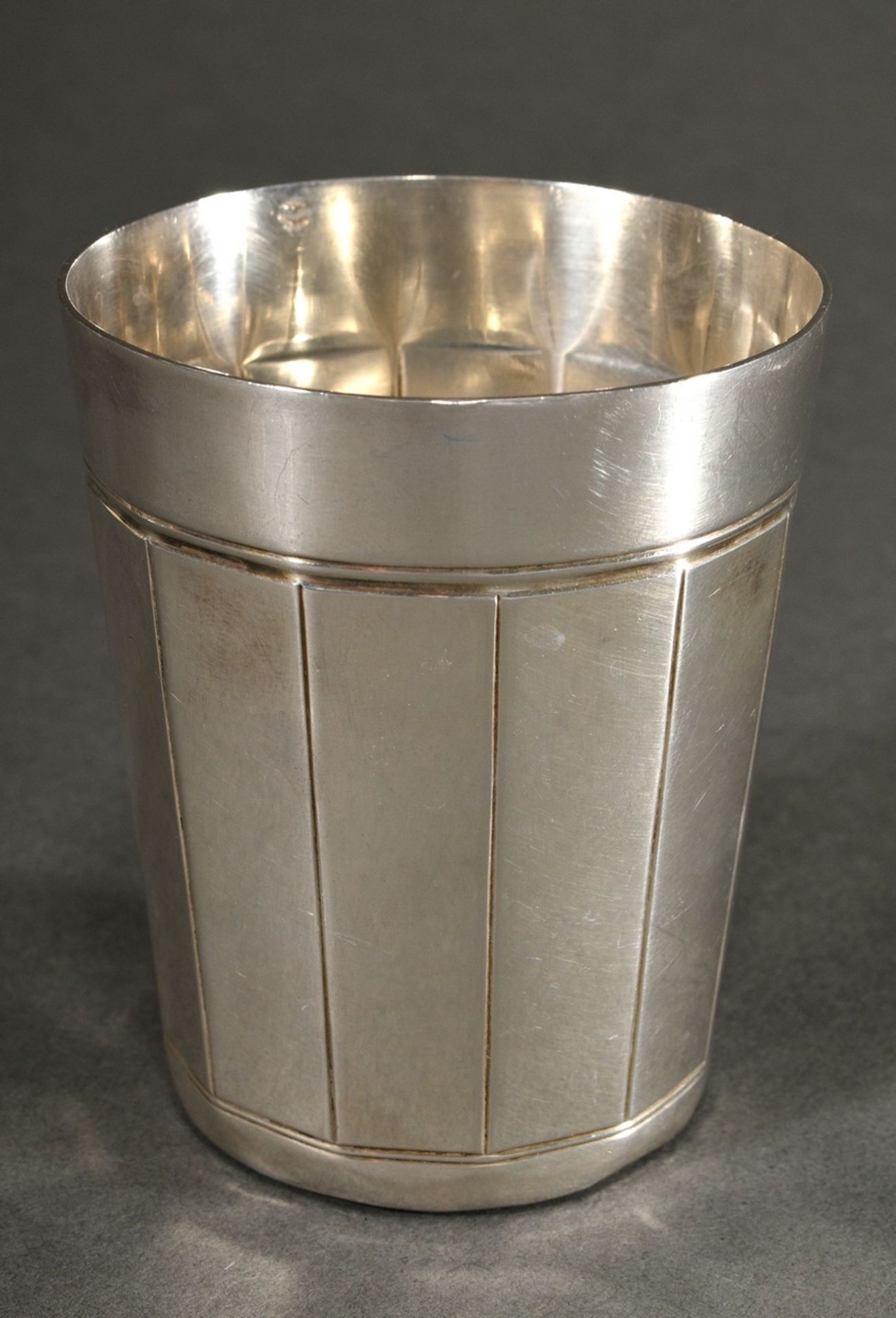 French beaker in simple Art Deco style with faceted wall, MZ: SF with anchor, c. 1920/1930, silver 