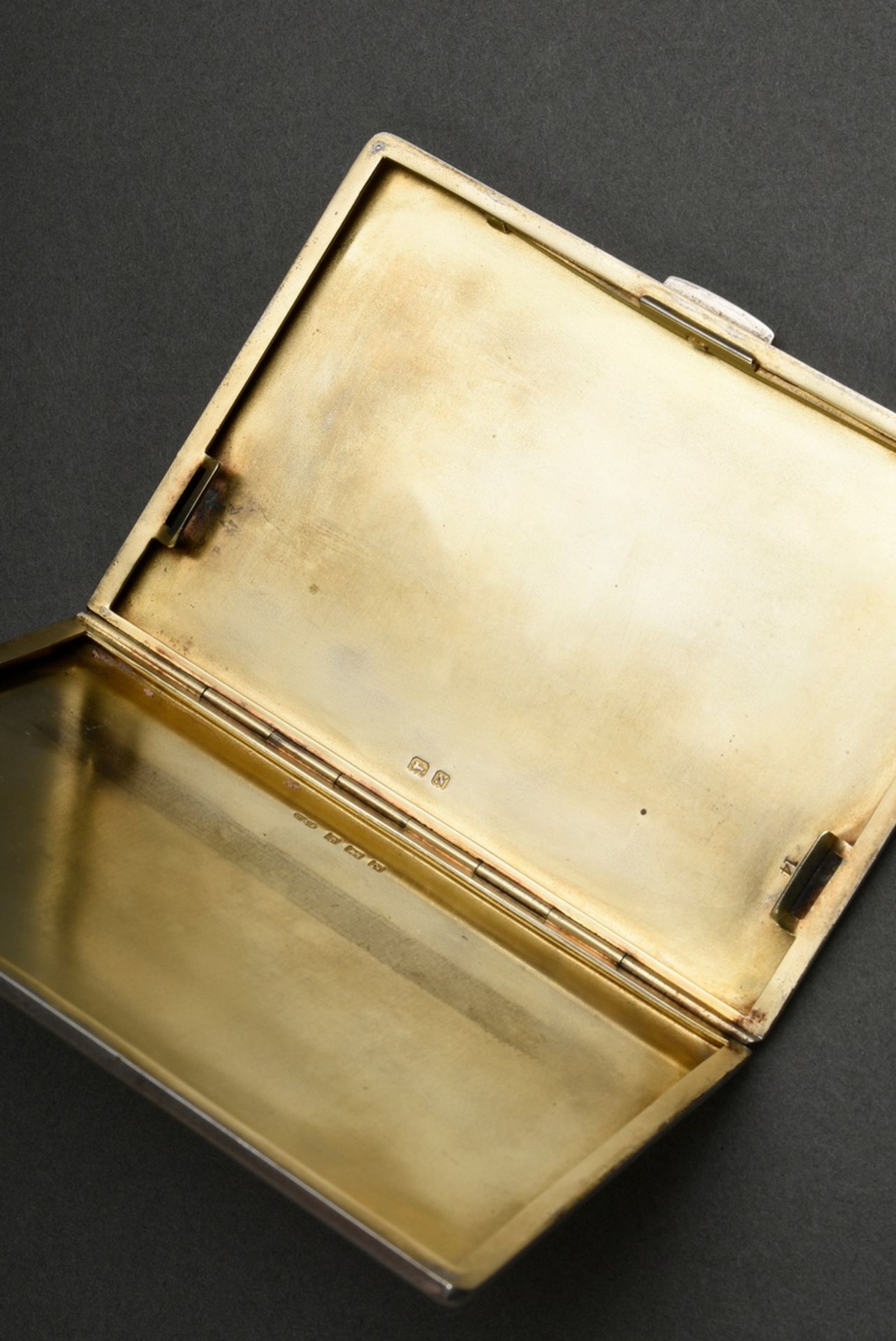 3 Various pieces of guilloché silver: letter opener with Bakkelit blade (l. 29.5cm), matchbox case, - Image 2 of 5
