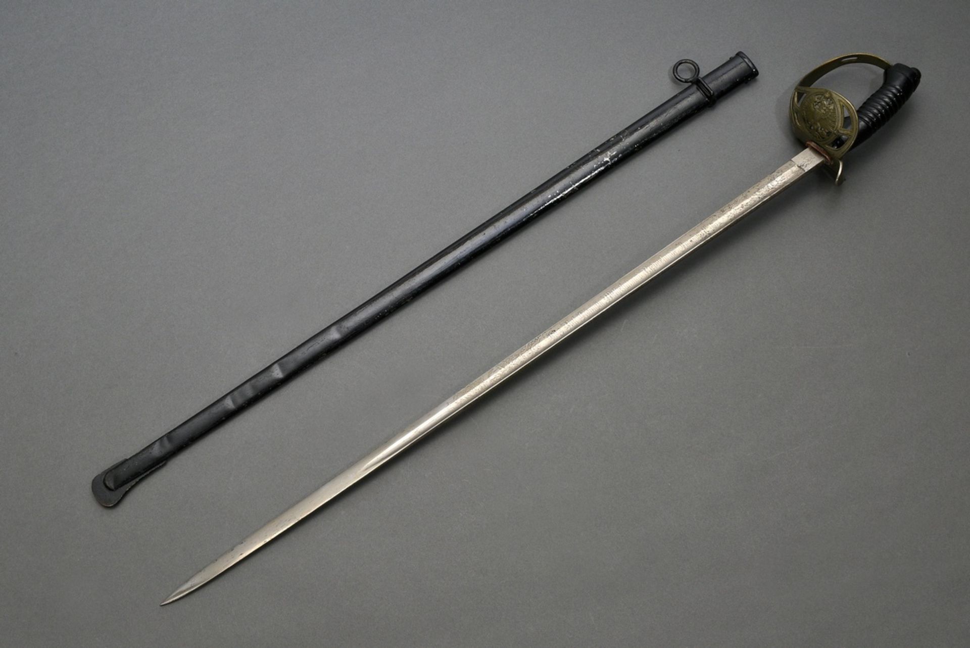 Cavalry sword with steel blade "Hus. Rgt. Queen Wilhelmina of the Netherlands, Hannov. No. 15" and  - Image 10 of 13