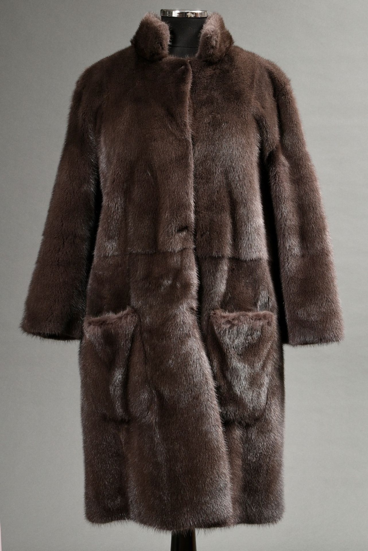 Fashionable Manzoni24 mink reversible coat with three-quarter sleeves and attached pockets on both  - Image 2 of 4