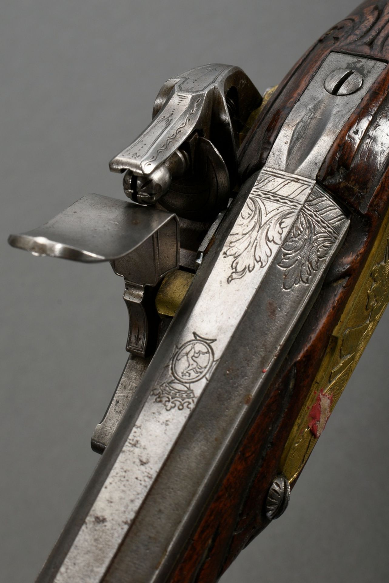 Muzzle loading flintlock cavalry pistol with iron barrel and brass gilt, finely engraved fittings " - Image 9 of 21