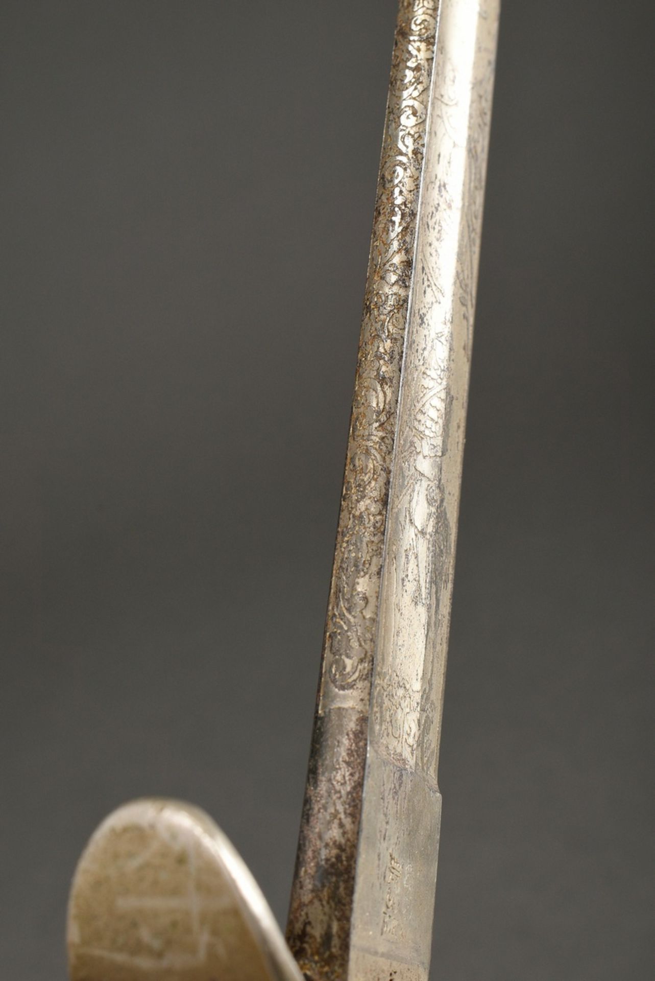 Cavalry sword with steel blade "Hus. Rgt. Queen Wilhelmina of the Netherlands, Hannov. No. 15" and  - Image 5 of 13