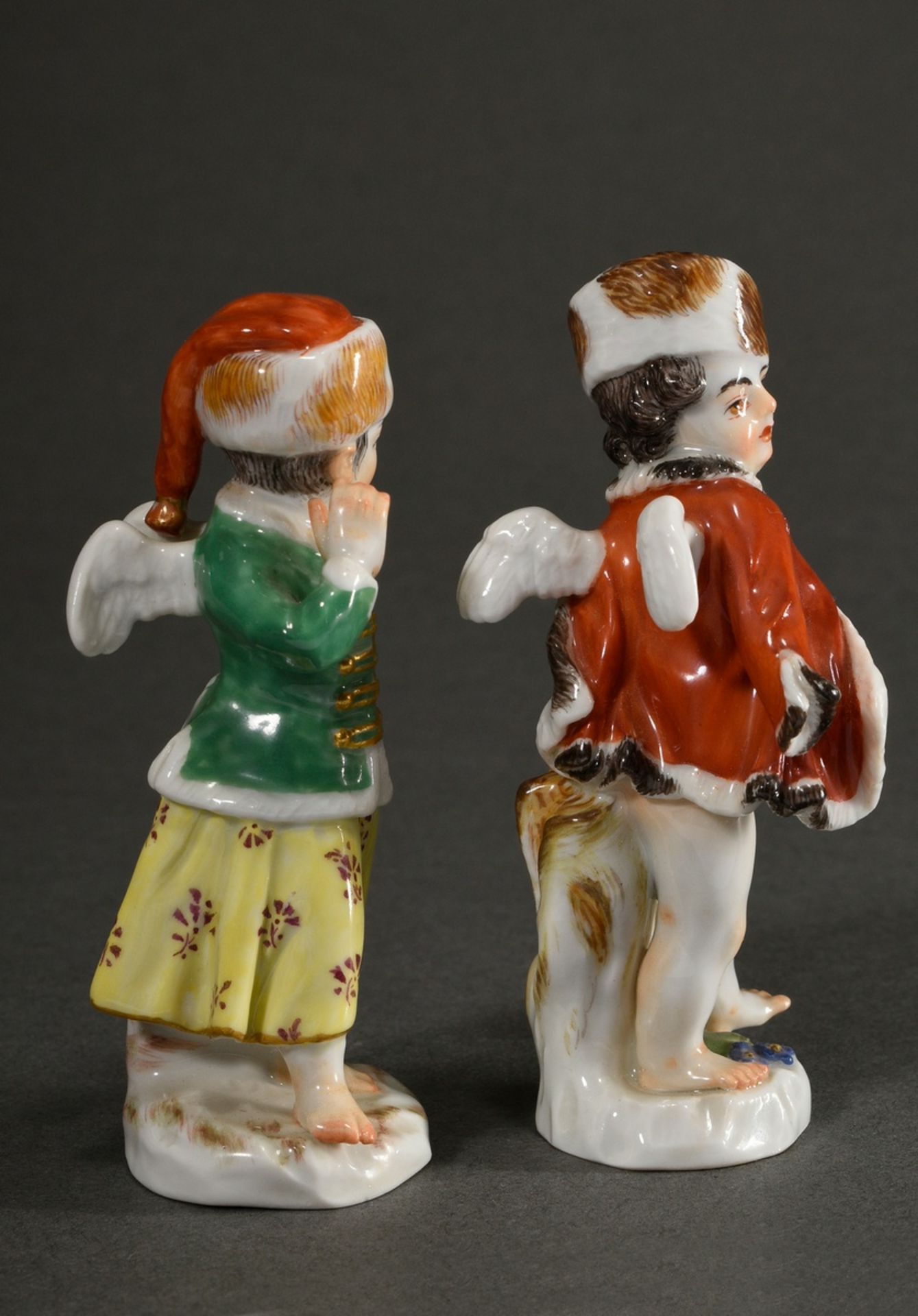 2 Diverse kleine polychrom staffierte Meissen Figuren "Verkleidete Amoretten Husare“, Entw.: Johann - Bild 2 aus 8