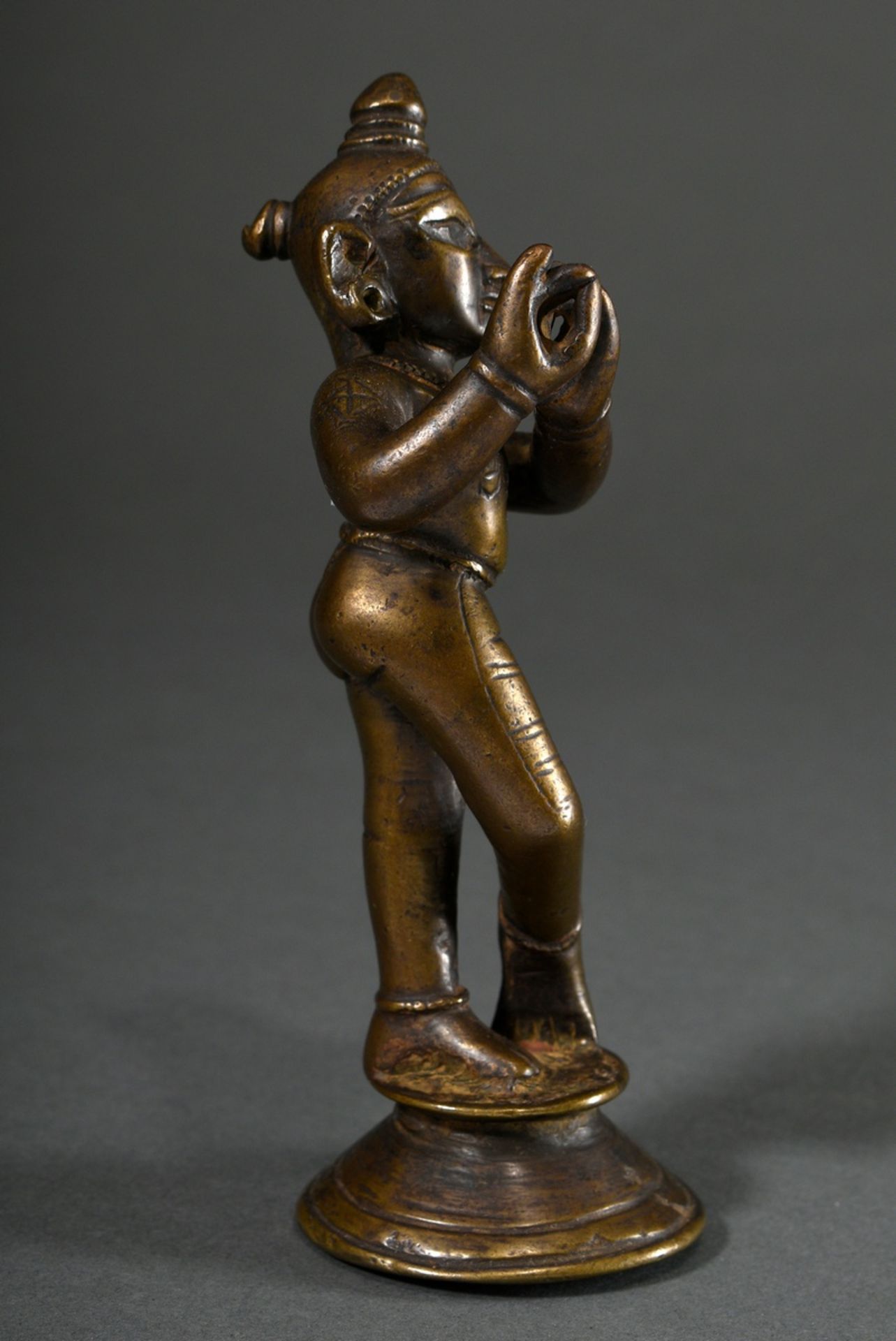 Bronze Figur "Krishna Venugopola", Indien 18. Jh., H. 15,8cm, Flöte verloren, in situ erworben um 1 - Bild 2 aus 5