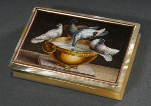 Small rectangular mother-of-pearl tabatiere with gold mount and fine micromosaic in the lid "The Do