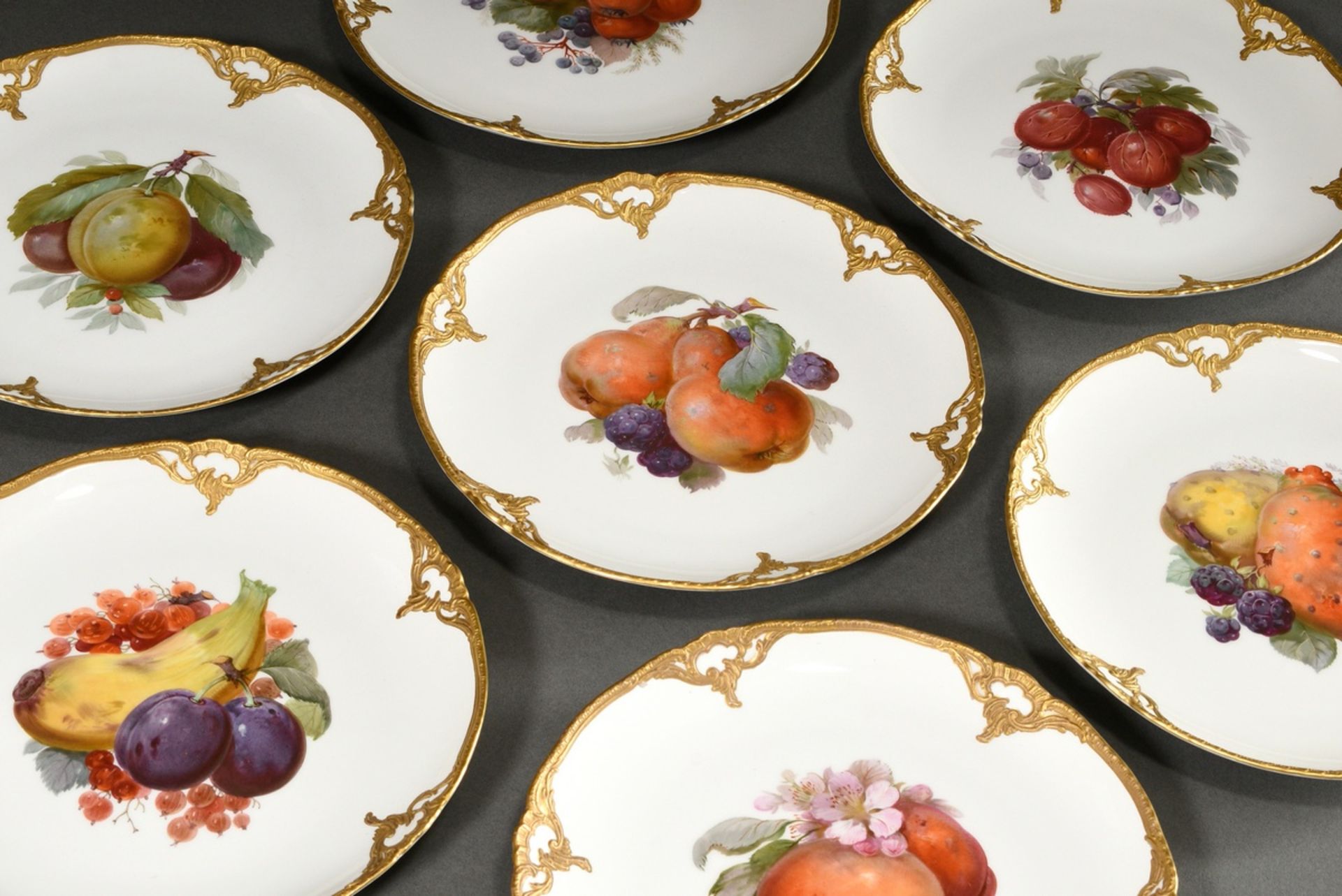 7 Various KPM plates with gilded relief bisque porcelain Rocaille rim, polychrome soft painting "fr - Image 3 of 14