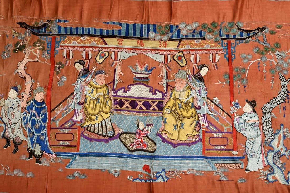 Chinese silk wall hanging with detailed flat embroidery in polychrome silk and gold threads "Audien - Image 11 of 14