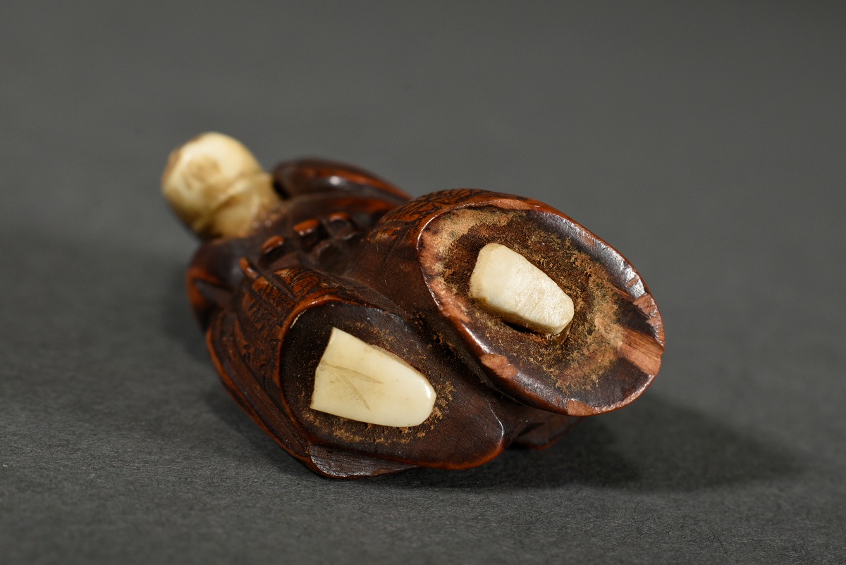 Boxwood netsuke "Sambaso New Year dancer" with movable tongue, face and feet made of bone, Japan ap - Image 5 of 5