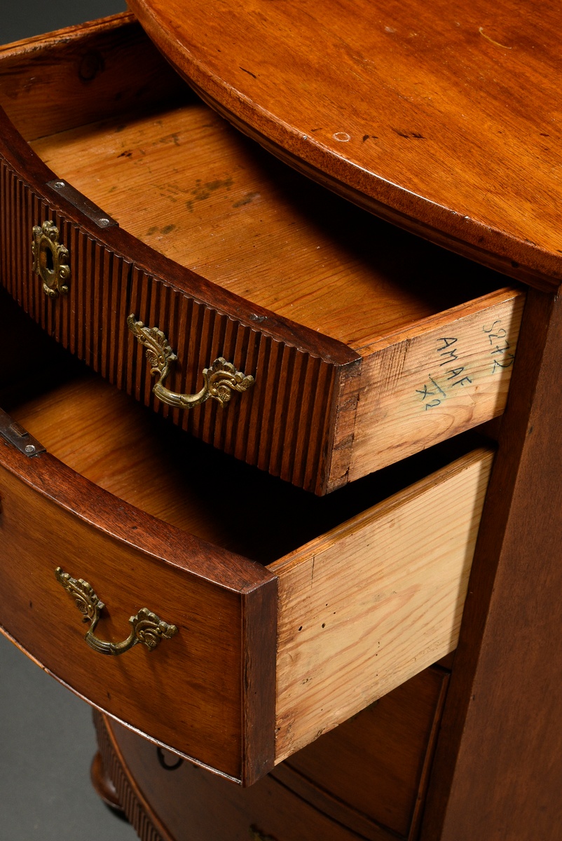 Small pier chest of drawers with 4 drawers and rounded front and vertically grooved top on pressed  - Image 5 of 7