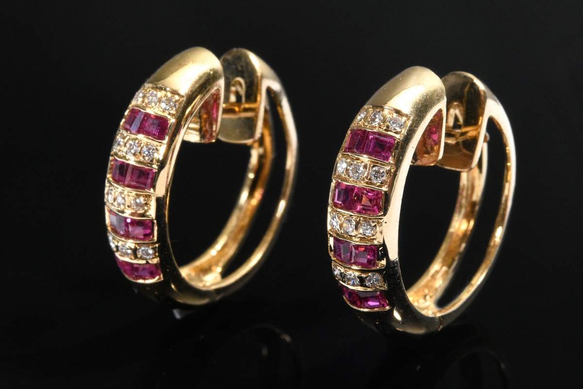 Pair of yellow gold 585 hoop earrings with 16 ruby carrés and 24 brilliant-cut diamonds (total appr