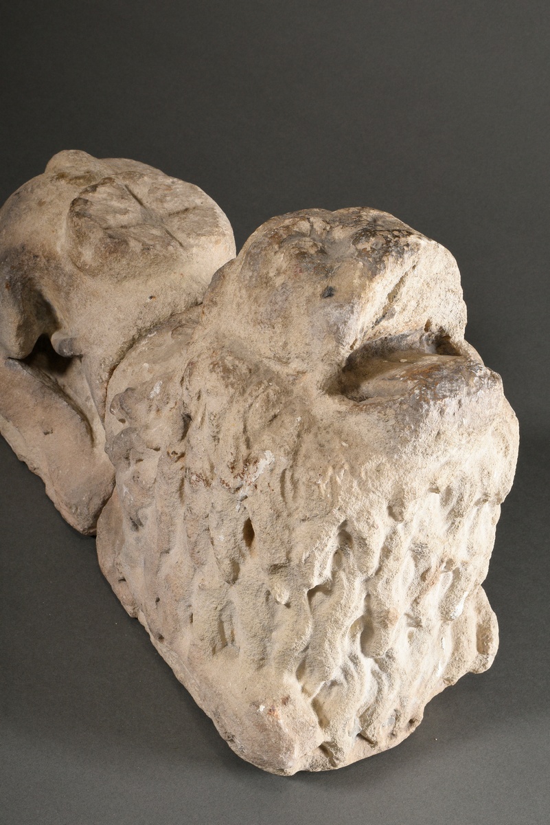 Spätmittelalterliche Sandstein Säulenbasis „Liegender Löwe mit aufgerissenem Maul“, 45x34x20cm, sta - Bild 2 aus 11
