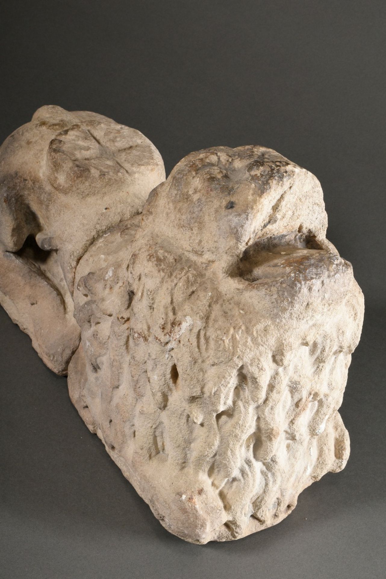 Late medieval sandstone column base "Reclining lion with open mouth", 45x34x20cm, strong traces of  - Image 2 of 11