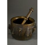 Heavy winged mortar with 8 opposing ribs and indicated handles and pestle, bronze, Spain 16th centu