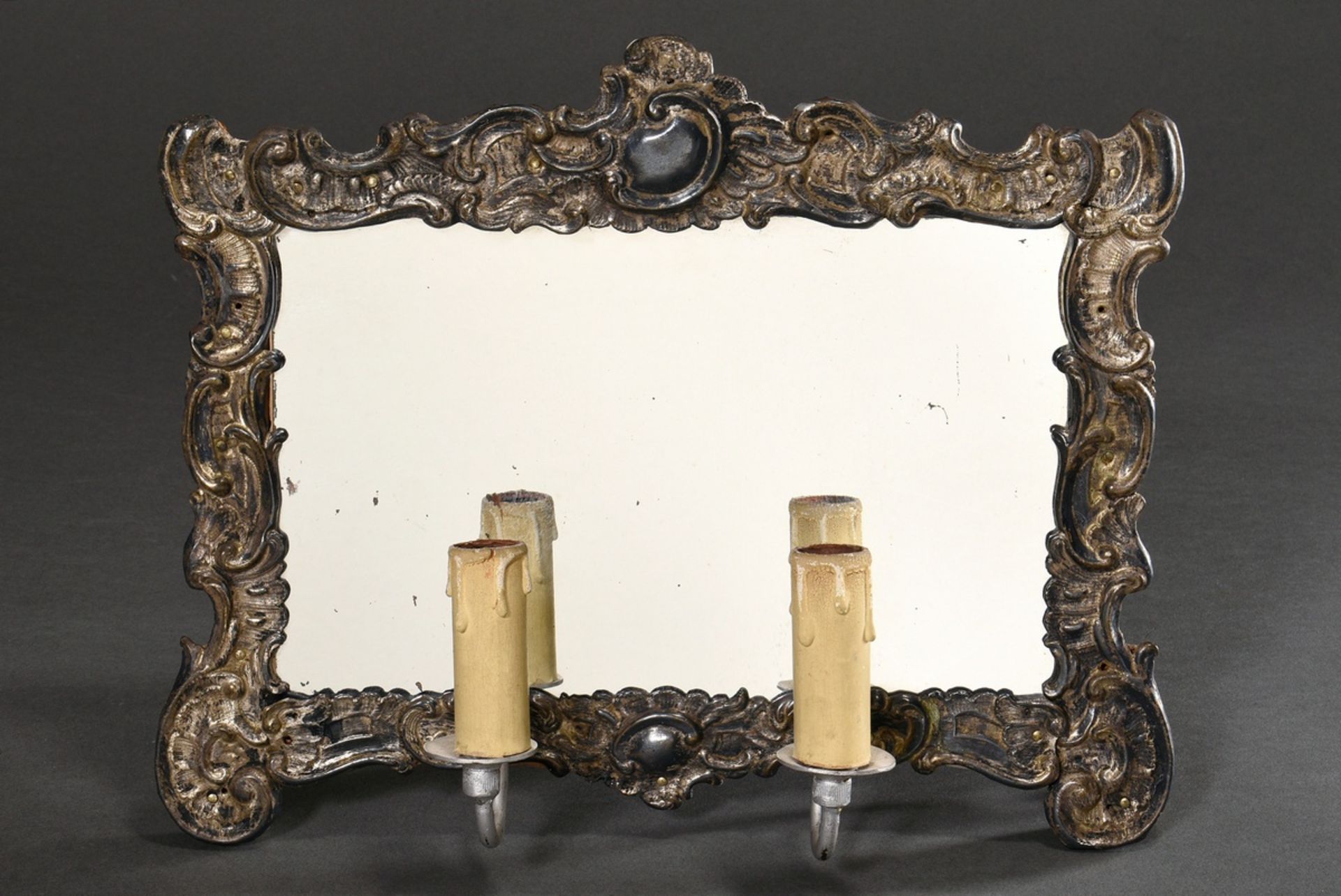2 Diverse querformatige Rokoko Spiegel-Blaaker in getriebenen Weißblech Rahmen mit Rocaillen und C- - Bild 11 aus 11
