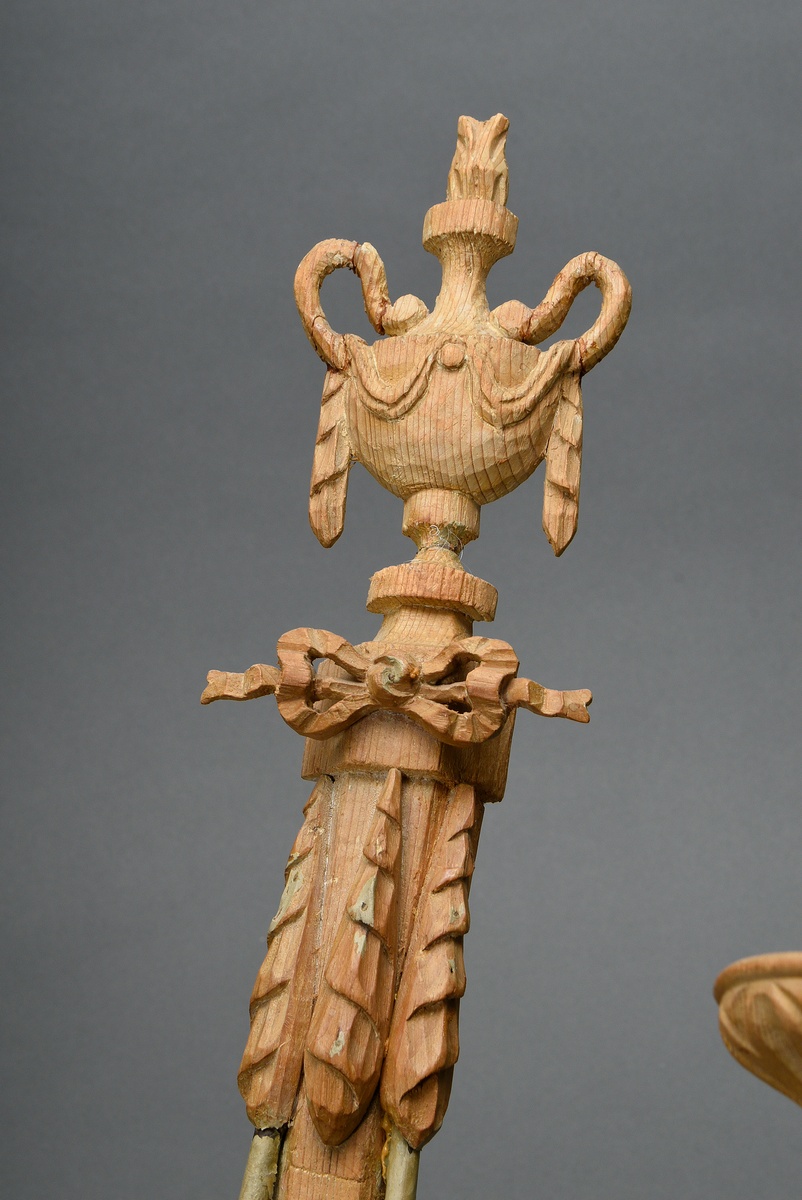 Pair of carved wall arms in Louis XVI style, stained softwood, 19th century, 50.5x28x17cm, defectiv - Image 4 of 5