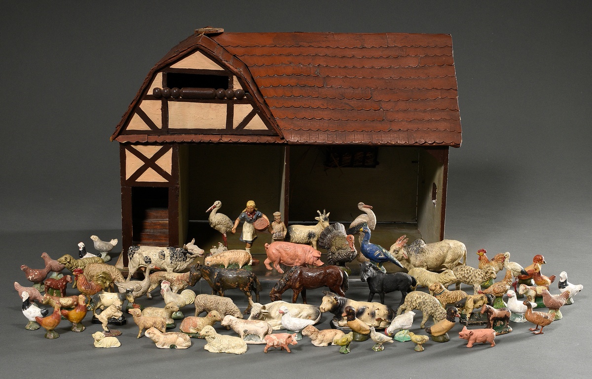 Children's toy "Farm", approx. 1920/1930, consisting of: coloured painted stable building with hipp - Image 2 of 11