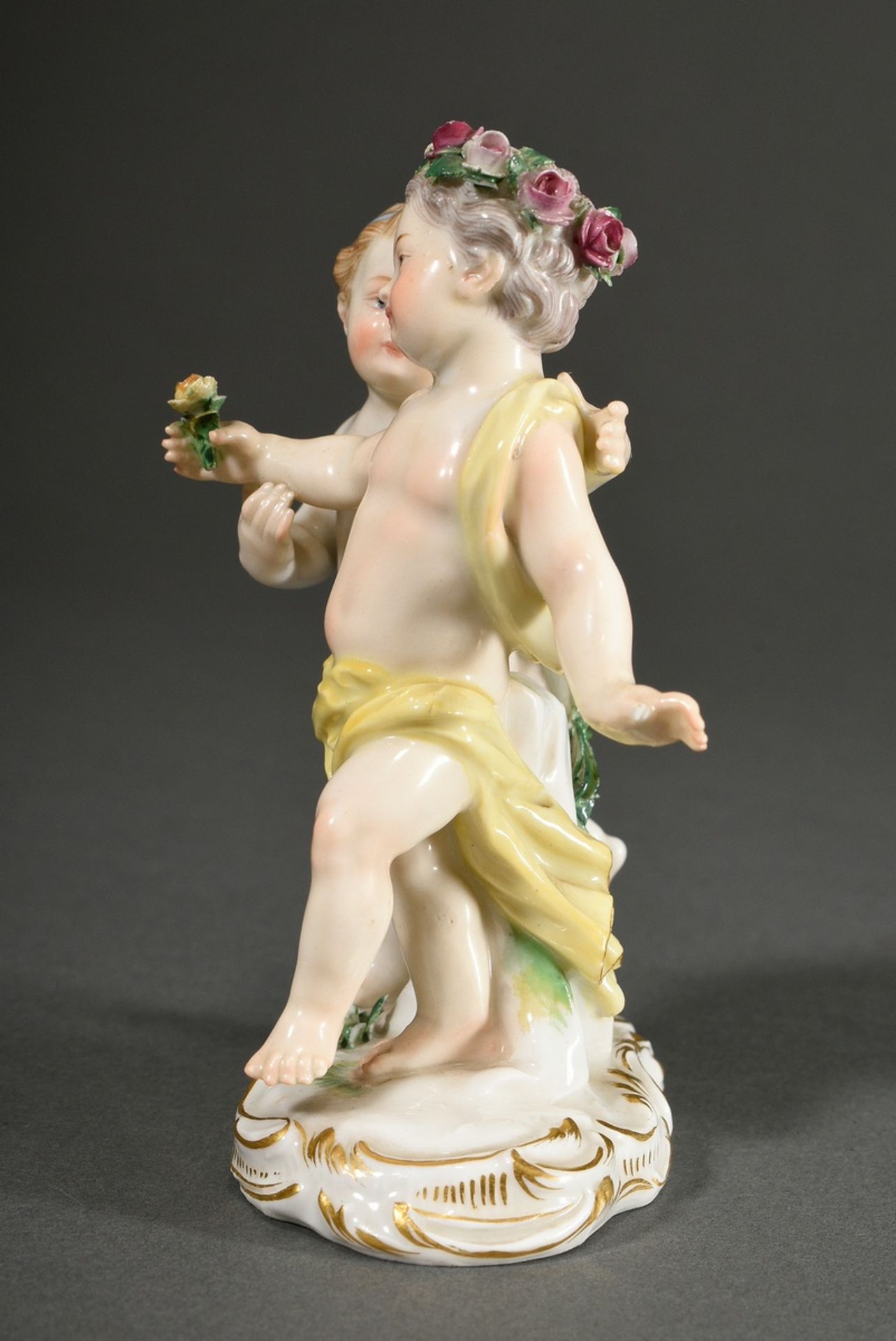 Meissen Figur "Tanzendes Blumenpaar", polychrom bemalt  auf goldstaffiertem Rocaillesockel, Modelln - Bild 2 aus 10