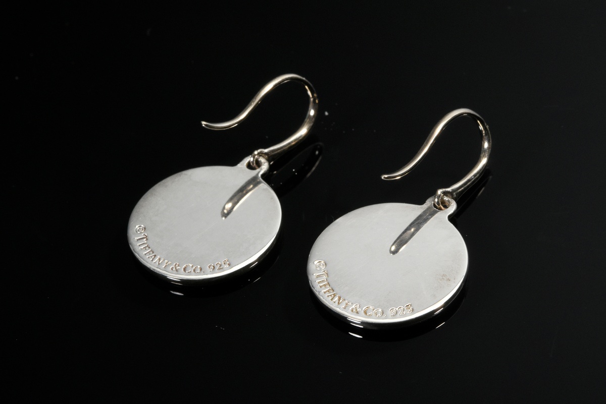 Pair of Tiffany & Co silver 925 earrings "Return to Tiffany" on round disc, 6.5g, Ø 15.6mm, origina - Image 3 of 3