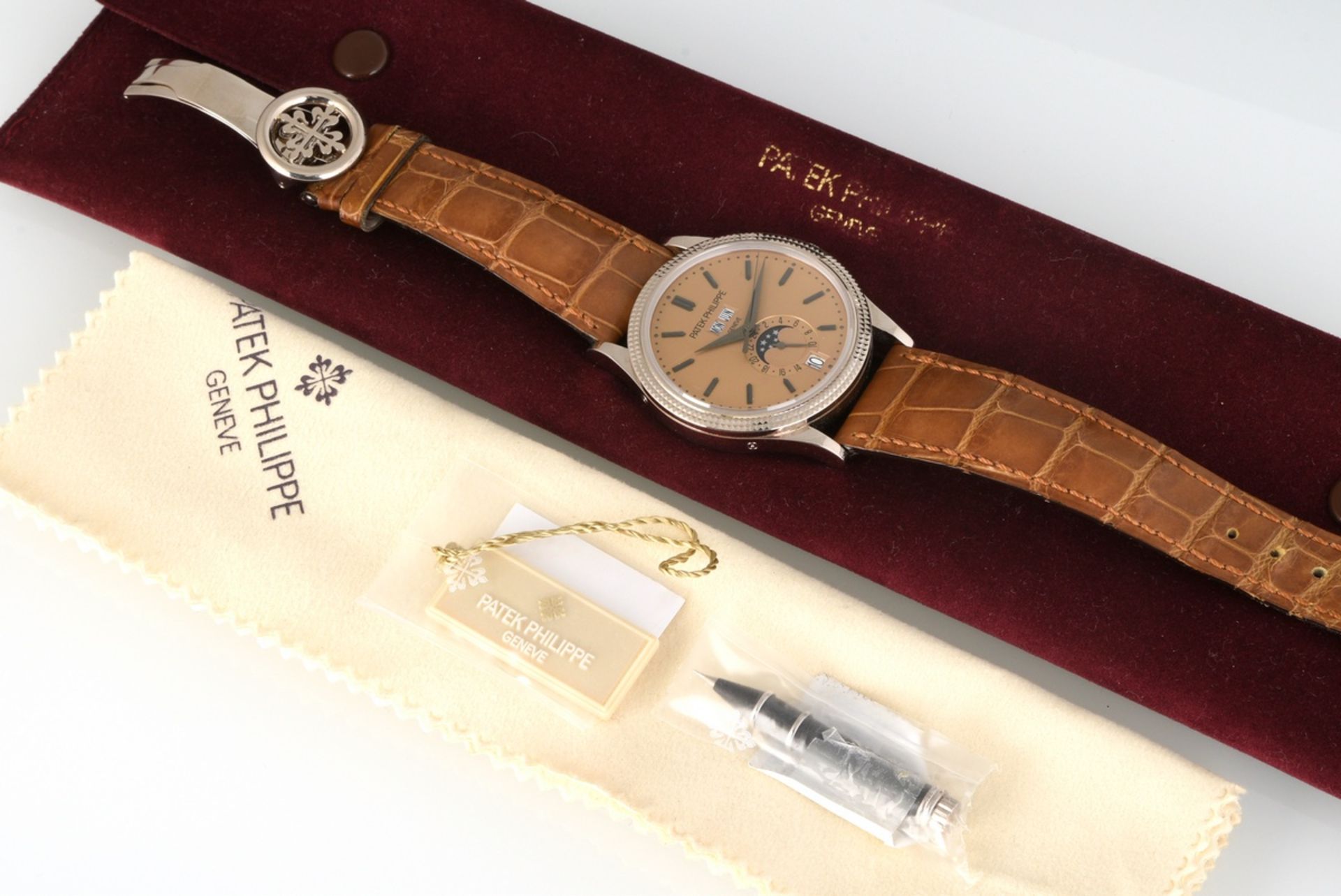 Sehr seltene und attraktive Limited Edition Patek Philippe "Annual Calendar Shanghai" Armbanduhr, R - Bild 8 aus 14