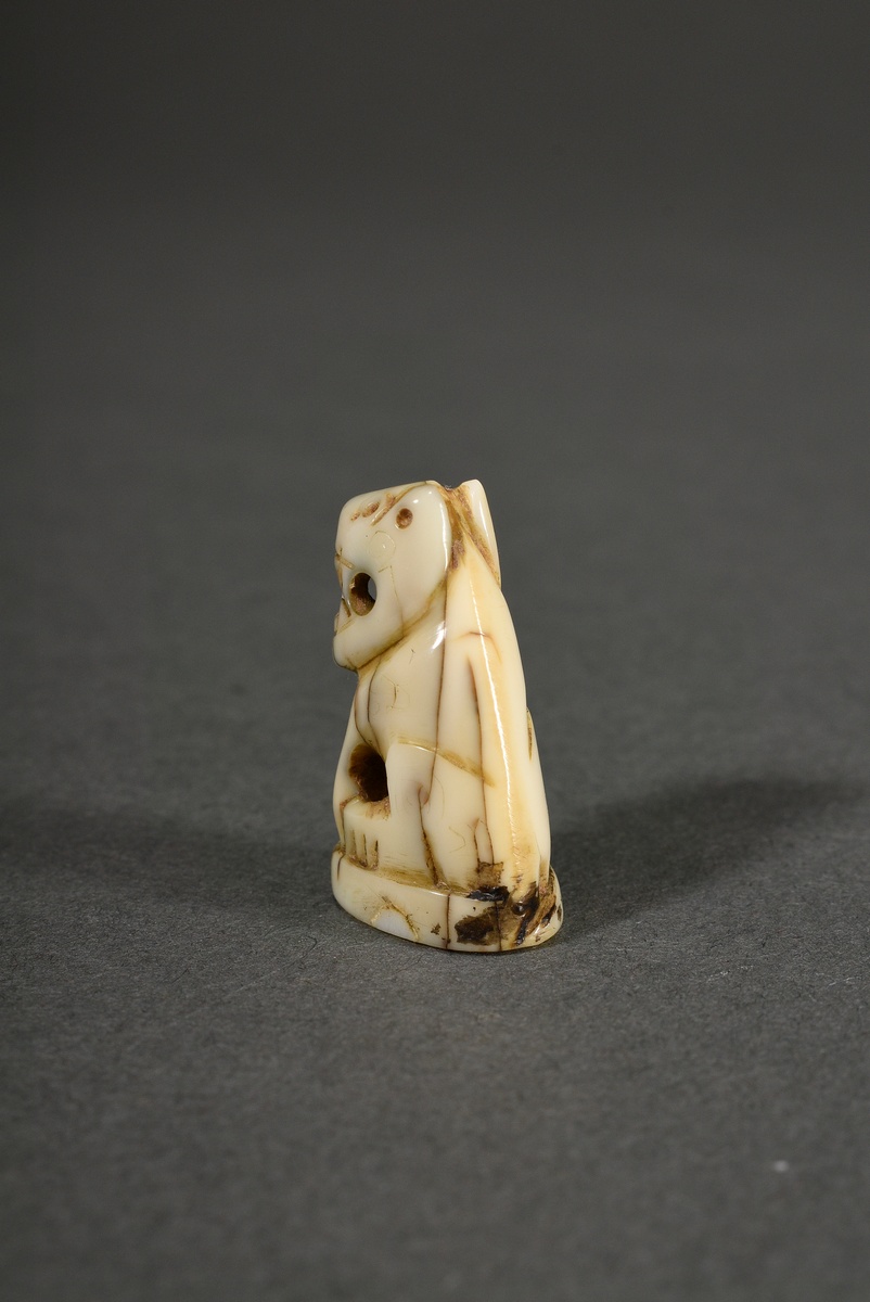 2 Various pieces of stag horn netsuke and animal tooth ojime: ‘Puppy on holey rock’ with inlaid hor - Image 9 of 10