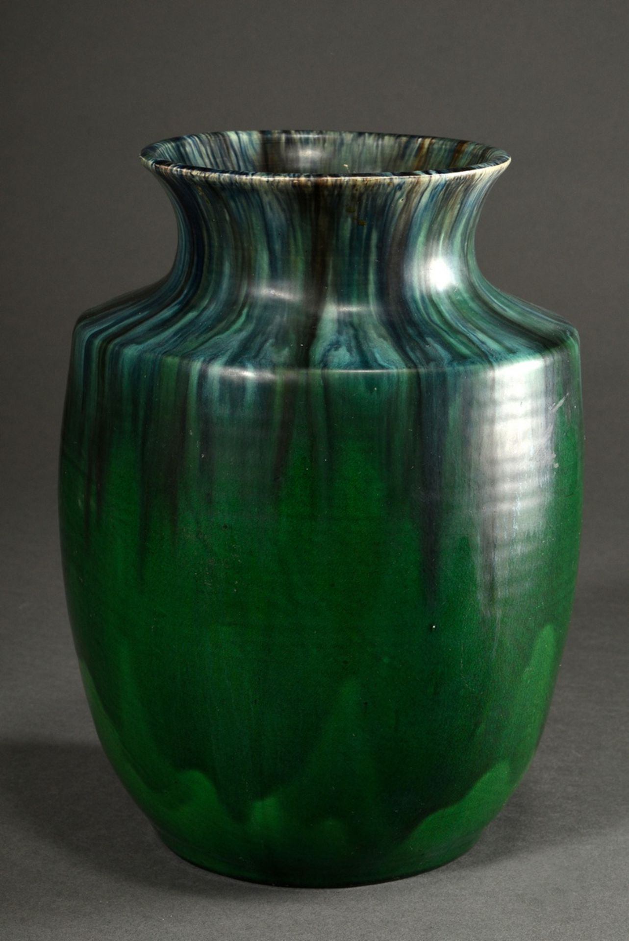 Vase with baluster body and projecting lip, ceramic with gradient glaze in blue-green, 1913-1929, b - Image 2 of 5