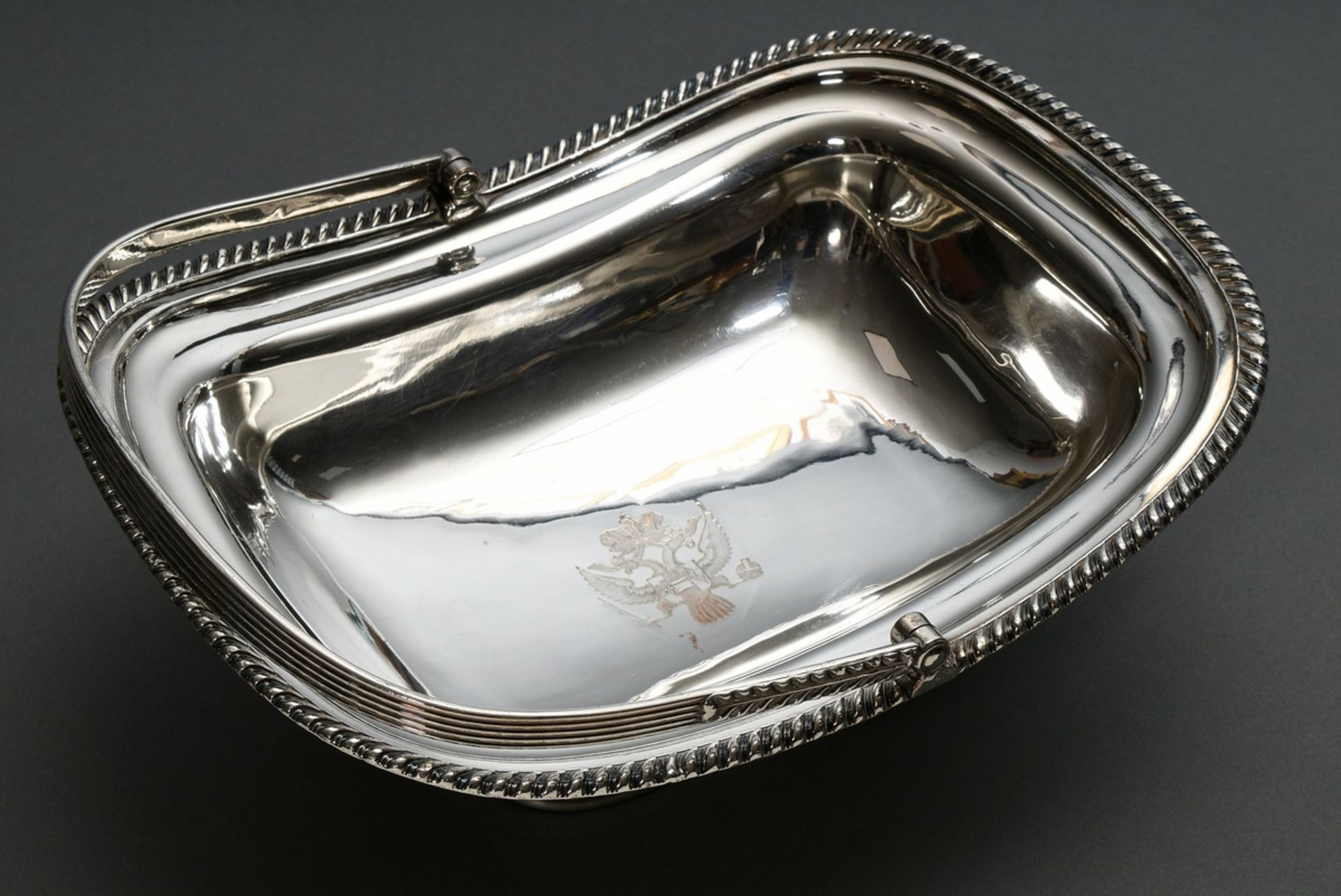 Large silver-plated pastry or fruit basket with hinged handle and grooved rim, engraved ‘Habsburg d - Image 5 of 8