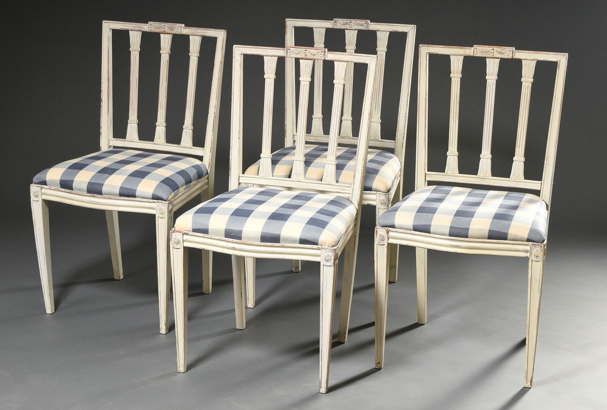 4 Swedish chairs in Gustavian style with 3 pilasters in the backrest, around 1900, light grey paint - Image 2 of 7