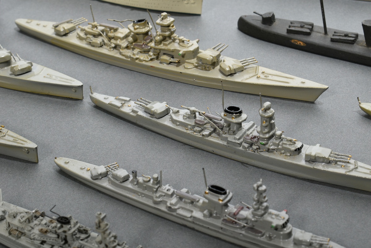 66 Wiking ship models, some in original box, consisting of: 15 model boats (3x "Gneisenau Scharnhor - Image 12 of 19