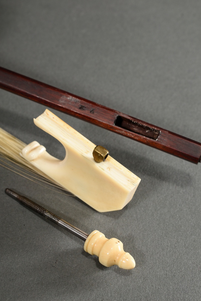 Master violin bow in case, so-called baroque bow, Saxony 20th century, brand stamp "C. Hans Karl Sc - Image 9 of 12