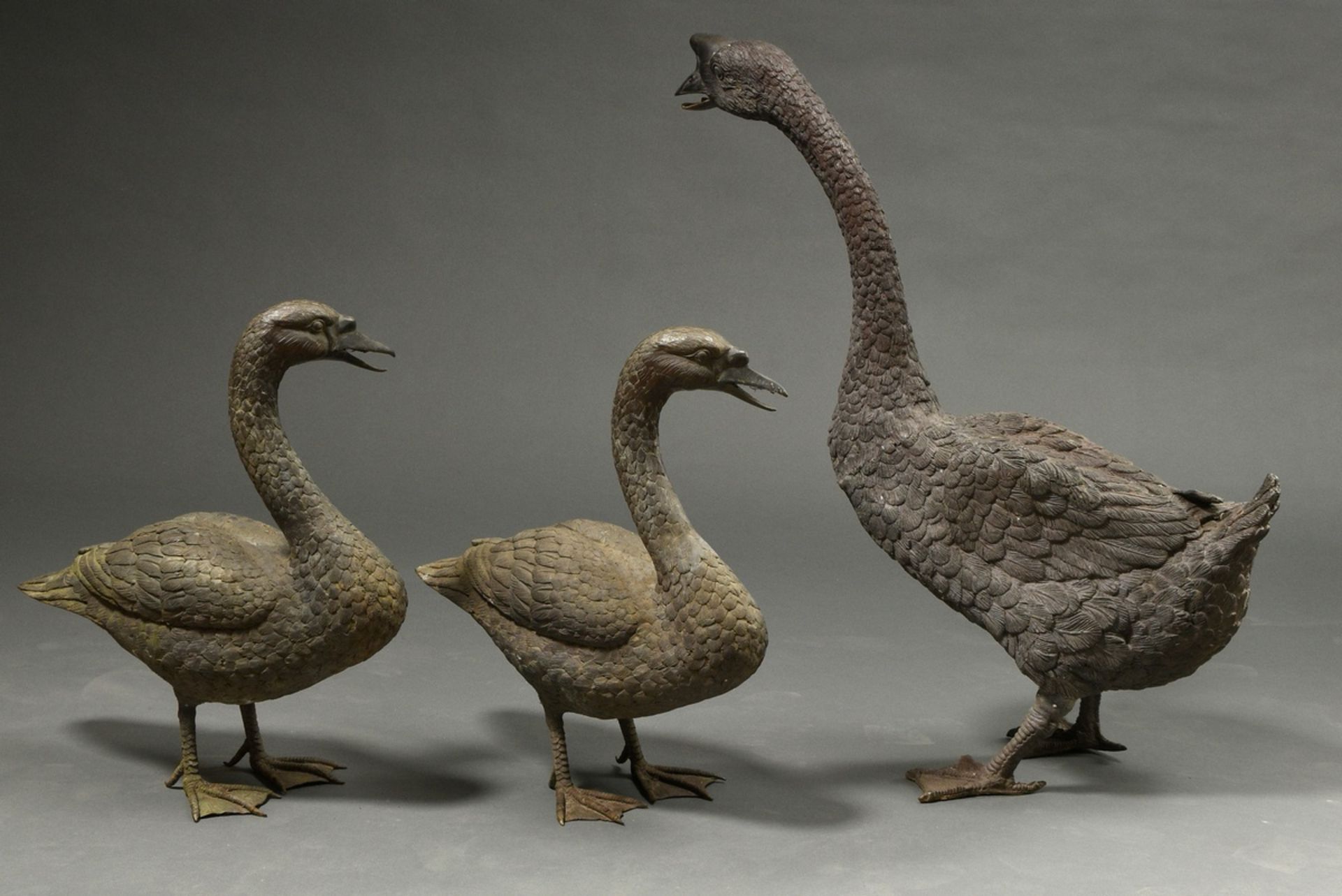 3 Bronze sculptures "Hump-backed swan with 2 young swans", h. 49/51/75cm, signs of age - Image 6 of 6
