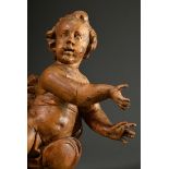 Barock Putto, Lindenholz ungefasst, H. 53cm, alte Wurmgänge, ergänzt