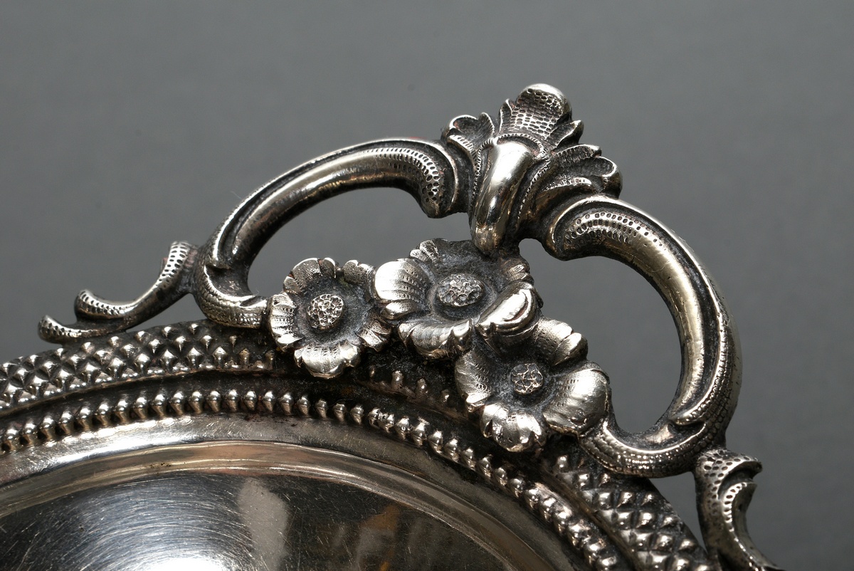 Late Biedermeier pastry bowl on small feet with guilloché and engraved decoration and small ear han - Image 3 of 6
