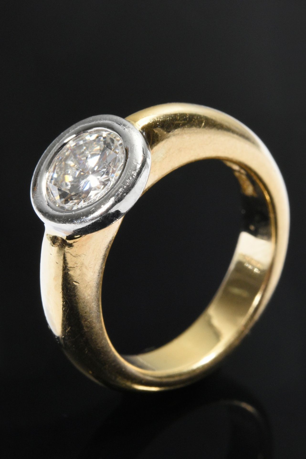 Gelbgold 750 Ring mit Brillant Solitär (ca. 1.10ct/VVS/W) in Platin gefasst, 10,7g, Gr. 54 - Bild 2 aus 3
