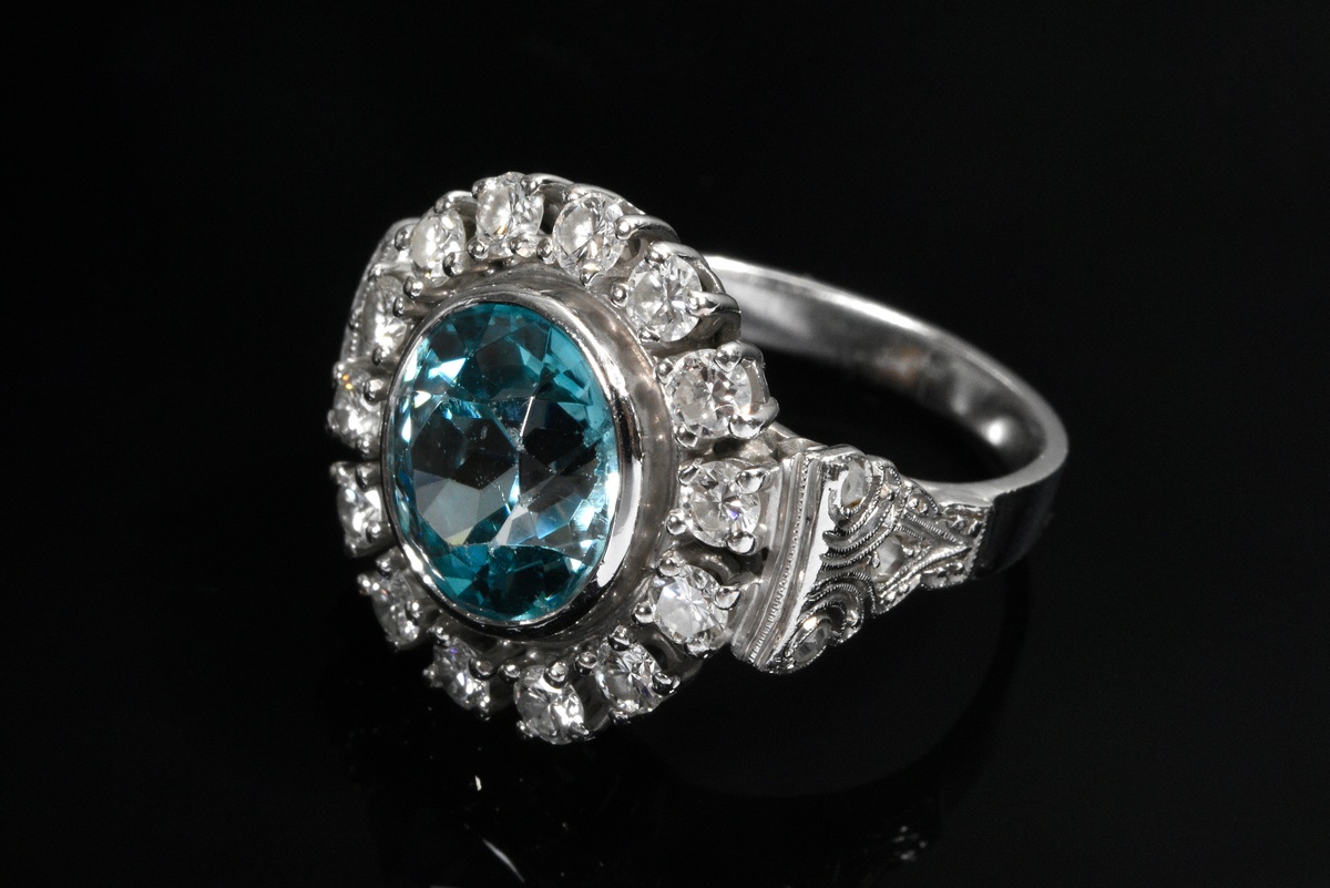 White gold 750 ring with zircon (approx. 3ct) in a brilliant-cut diamond ring (together approx. 0.8 - Image 2 of 4