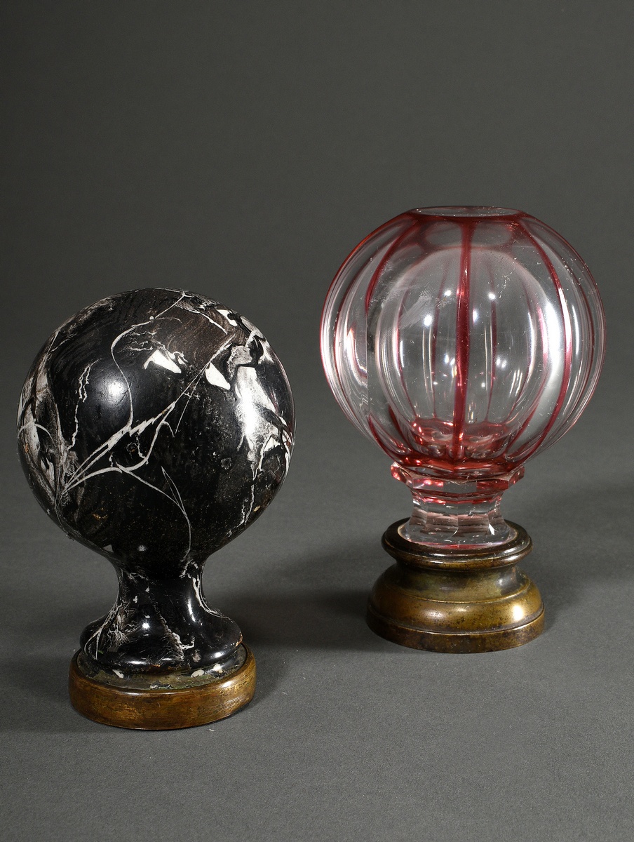 2 Various railing knobs with brass mountings: 1 large faceted flashed glass with rosalin and 1 marb - Image 2 of 3