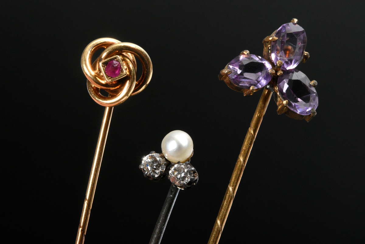 3 Various tie pins: 1 gold-plated pin with amethyst (Ø11mm) and 2 yellow gold 585 pins: 1 knot pin 