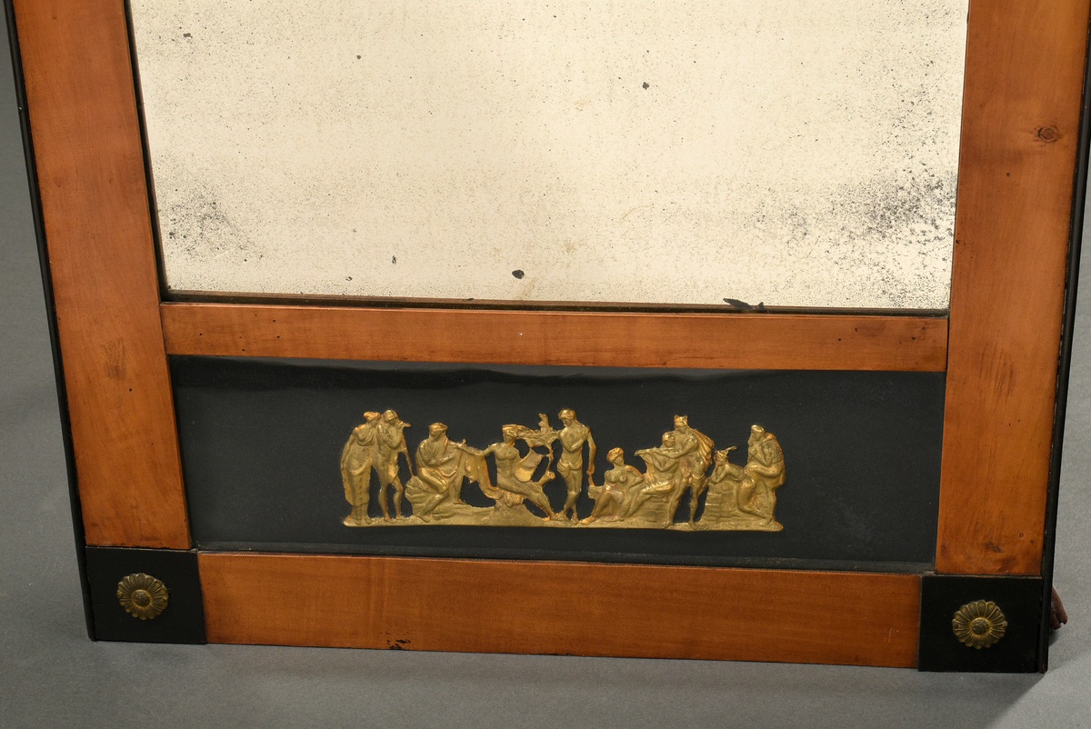 Large cherrywood console mirror with ebonised mouldings and panels, pediment with gilded relief "Tw - Image 3 of 6