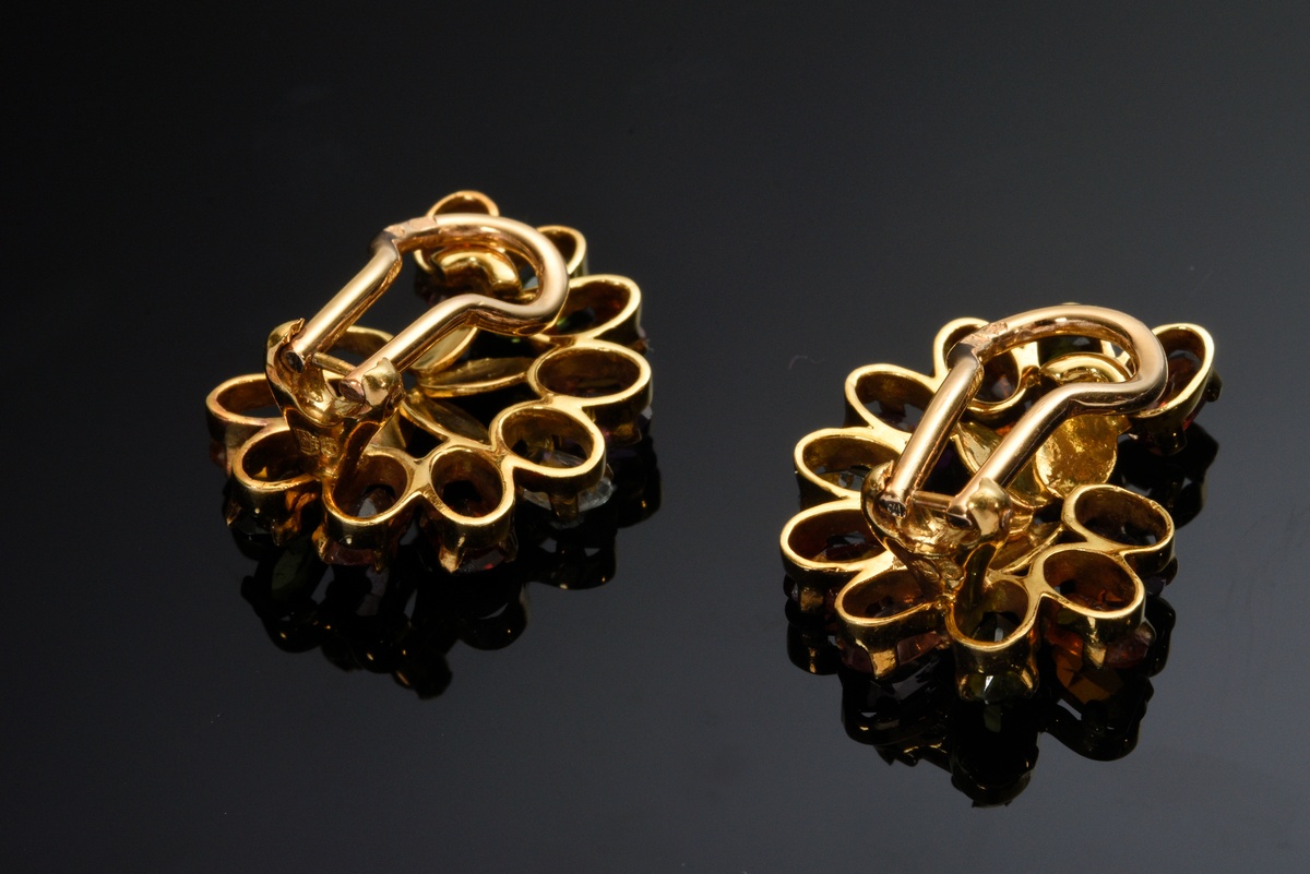 Pair of H. Stern yellow gold 800 earclips in fan facon with topazes, citrines, amethysts and garnet - Image 2 of 3