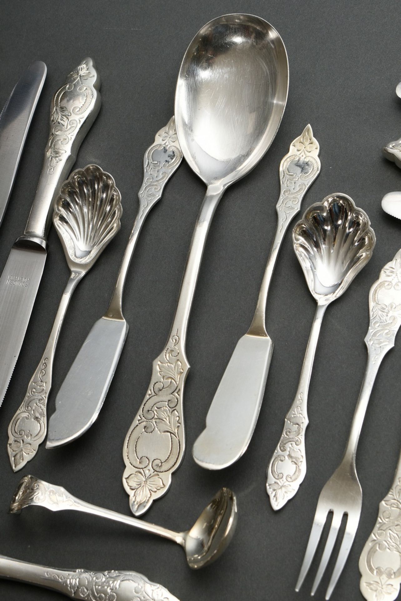 118 pieces Robbe & Berking cutlery ‘Ostfriesenmuster’, silver 800, 2182g (without knives), consisti - Image 11 of 12