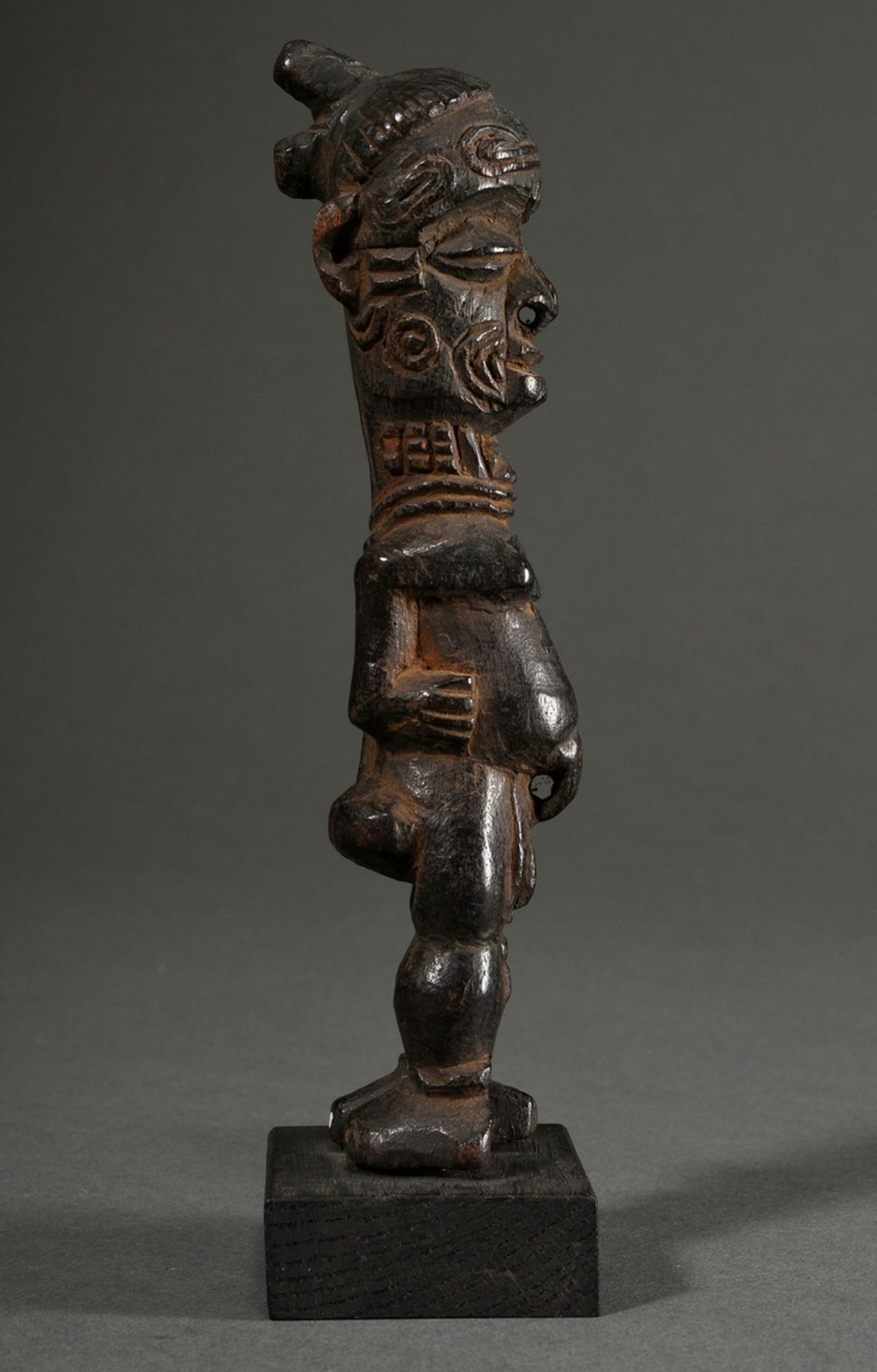 Ancient figure of Lulua, Central Africa/ Congo (DRC), early 20th c., wood, head, face and coiffure  - Image 8 of 10