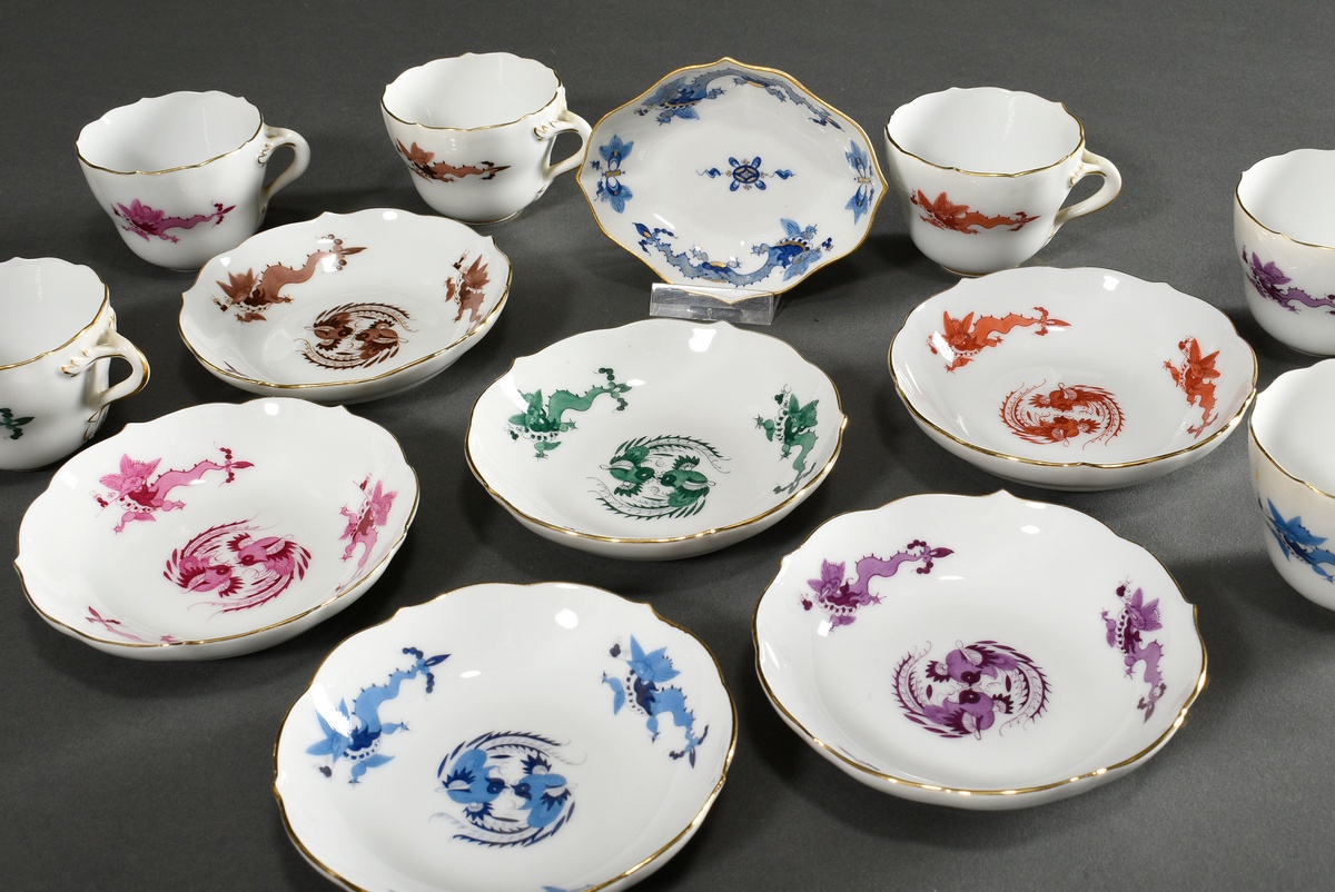 7 Various pieces Meissen "Hofdrache" in different colors with gold staffage, 1924-1934, consisting  - Image 3 of 5