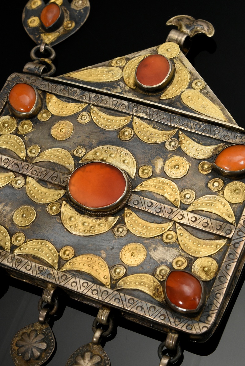 Yomud Turkmen necklace with openable amulet container "Kümsch Doga", chased crescent and sun-shaped - Image 4 of 9