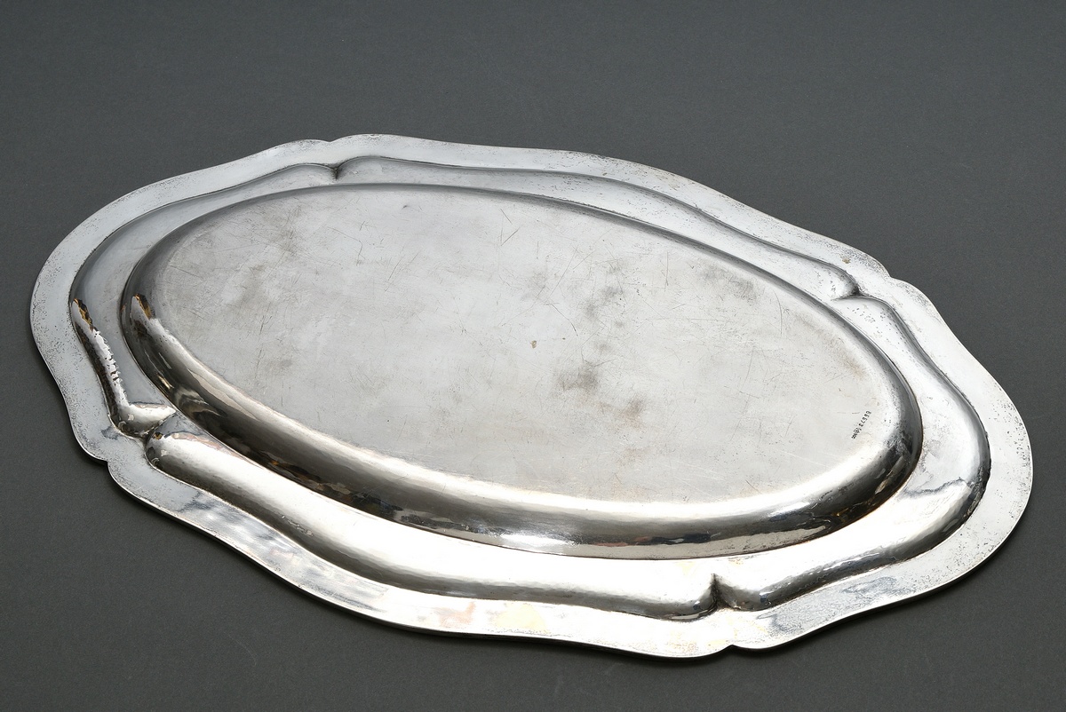 Oval plate with Chippendale rim and monogram engraving ‘BS’, German c. 1920, model no. 65573, silve - Image 3 of 4
