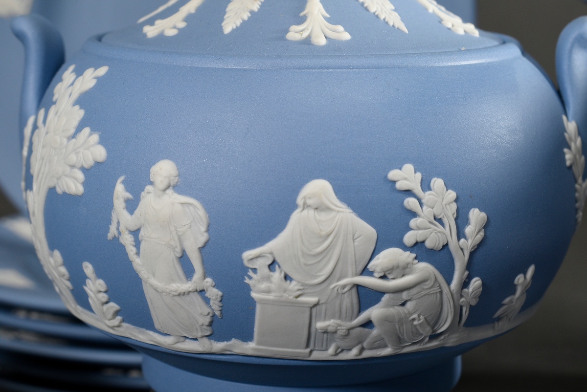 29 Piece Wedgwood Jasperware tea service with classic bisque porcelain reliefs on a light blue back - Image 4 of 9