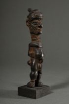 Alte Figur der Lulua, Zentral Afrika/ Kongo (DRC), Anfang 20.Jh., Holz, Kopf, Gesicht und Frisur sk