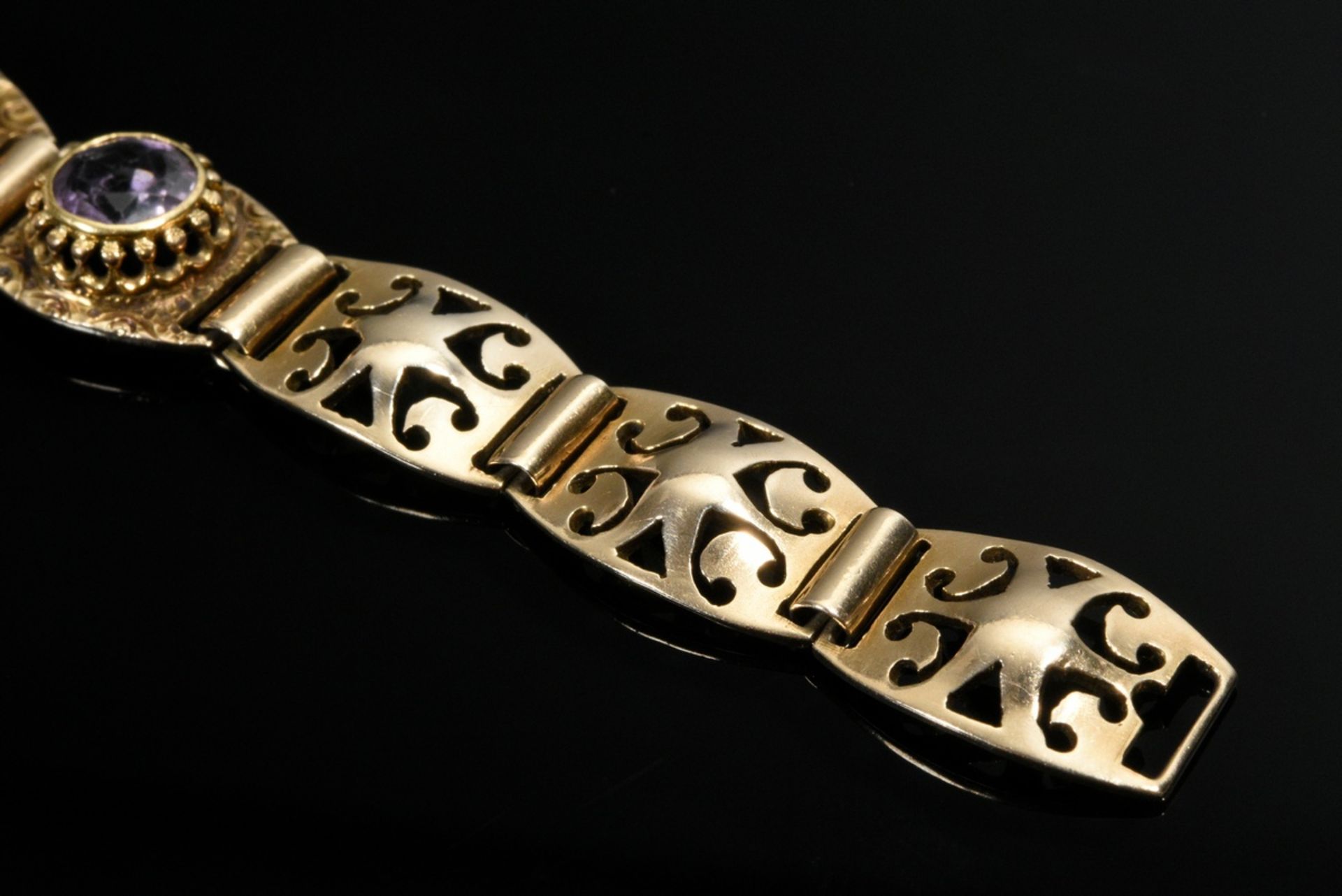 Midcentury Gelbgold 585 Armband mit 5 ovalen Amethysten auf ornamental gesägten Elementen, 20g, L.  - Bild 3 aus 3